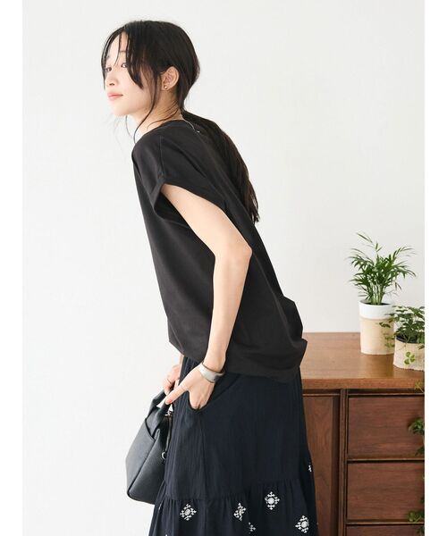 CRAFT STANDARD BOUTIQUE(クラフトスタンダードブティック)の「GENIALプリントプルオーバー(Tシャツ/カットソー・レディース・ブラウン/オフホワイト/サックスブルー/ブラック・FREE)」の19枚目の写真