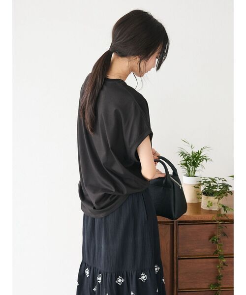 CRAFT STANDARD BOUTIQUE(クラフトスタンダードブティック)の「GENIALプリントプルオーバー(Tシャツ/カットソー・レディース・ブラウン/オフホワイト/サックスブルー/ブラック・FREE)」の20枚目の写真