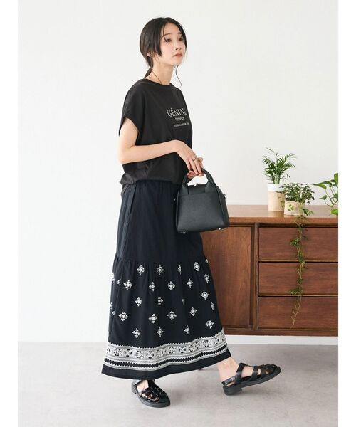 CRAFT STANDARD BOUTIQUE(クラフトスタンダードブティック)の「GENIALプリントプルオーバー(Tシャツ/カットソー・レディース・ブラウン/オフホワイト/サックスブルー/ブラック・FREE)」の22枚目の写真