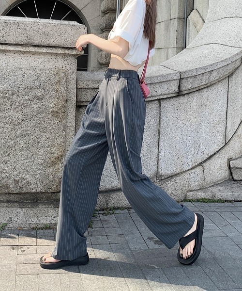 Sorriso（ソリッソ）の「ストライプ スラックス（スラックス）」 - WEAR