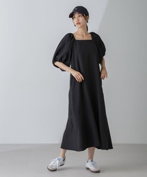 ボリュームスリーブフレアワンピース