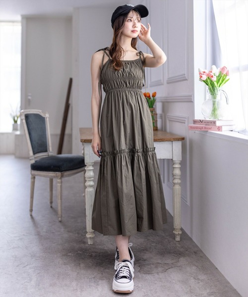 clear（クリア）の「無地柄アソート肩リボンキャミワンピース≪2024SS≫（ワンピース・レディース・カーキ/ブラック/ブルー系その他・F）」の13枚目の写真