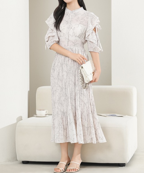 Lace Ladies（レースレディース）の「ボタニカル柄 袖カットアウト プリーツ ロング ワンピース（ワンピース・レディース・アイボリー/ブラック・S/FREE）」の8枚目の写真