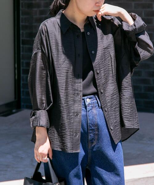 FORK&SPOON（フォークアンドスプーン）の「FORK&SPOON　ボクシーシアーシャツ（シャツ/ブラウス・レディース・オフホワイト/ブラック・1）」の2枚目の写真