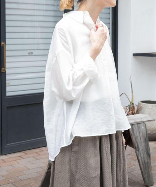 FORK&SPOON（フォークアンドスプーン）の「FORK&SPOON　ボクシーシアーシャツ（シャツ/ブラウス・レディース・オフホワイト/ブラック・1）」の4枚目の写真