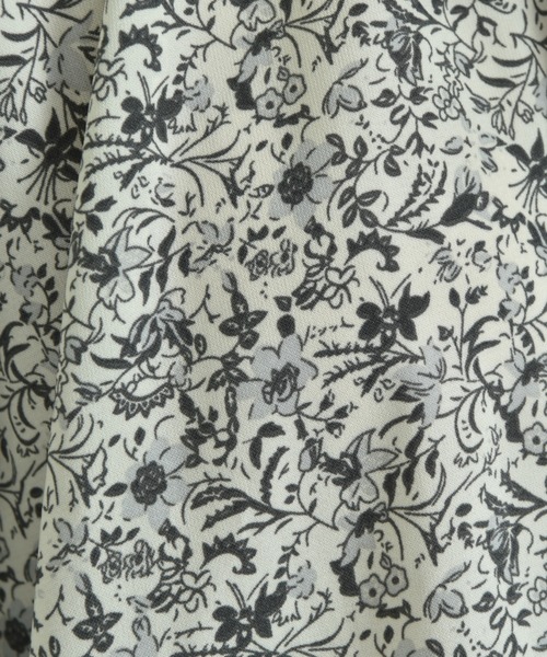 INTERPLANET(インタープラネット)の「デシン花柄ラグラン長袖ボウタイカラーブラウス(シャツ/ブラウス・レディース・オフホワイト/ブラック・MEDIUM/LARGE)」の16枚目の写真