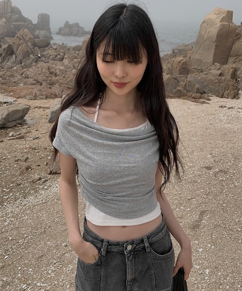 anyonemore ホルターネックレイヤード風オフショルダー半袖Tシャツ（T  