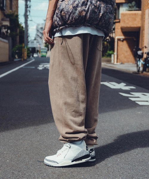 Subciety（サブサエティ）の「PIGMENT SWEAT PANTS-G.I SIGN-（スウェットパンツ・メンズ・ブラック/チャコール/カーキ・XX-LARGE/X-LARGE/LARGE/MEDIUM/SMALL）」の8枚目の写真