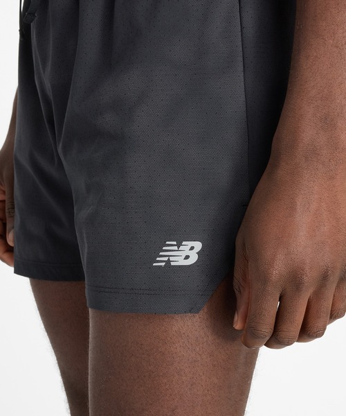 NEW BALANCE（ニューバランス）の「RC シームレス リフレクト 5インチショーツ（その他パンツ・メンズ・ブラック・MEDIUM/LARGE/X-LARGE/XX-LARGE）」の6枚目の写真