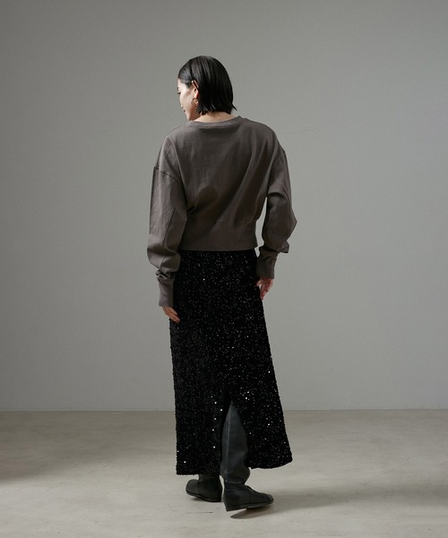 SALON adam et rope'（サロン アダム エ ロペ）の「【WEB限定】クロップド丈ハイウエスト裏毛プルオーバー/スウェット（Tシャツ/カットソー・レディース・チャコールグレー/グレー/オフホワイト・FREE）」の17枚目の写真