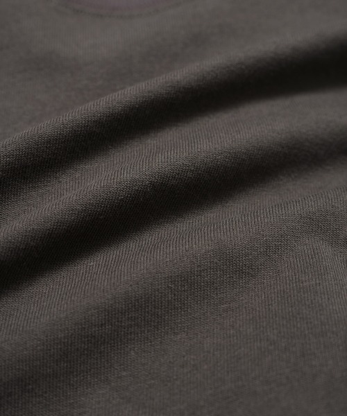 SALON adam et rope'（サロン アダム エ ロペ）の「【WEB限定】クロップド丈ハイウエスト裏毛プルオーバー/スウェット（Tシャツ/カットソー・レディース・チャコールグレー/グレー/オフホワイト・FREE）」の7枚目の写真