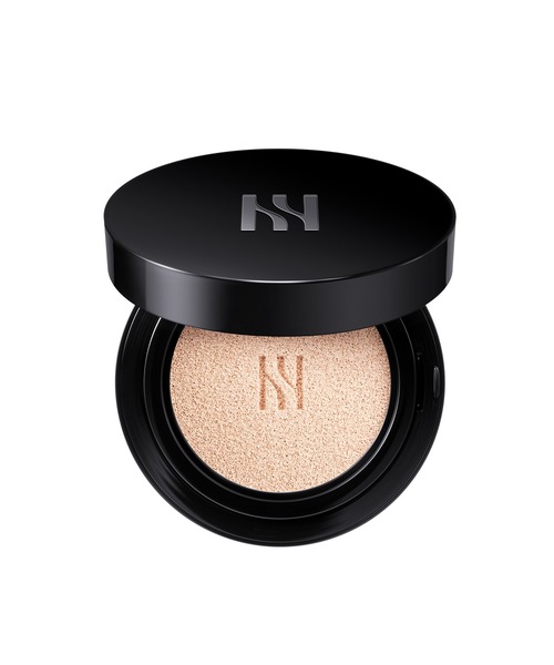 HERA（ヘラ）の「ブラック クッション ファンデーション（ファンデーション・レディース・21N1 バニラ/23C1 ピンクベージュ/23N1 ベージュ/22C1 ライトベージュ/17N1 アイボリー/17C1 ペタルアイボリー/21C1 ローズバニラ/25N1 アンバー・FREE）」の12枚目の写真