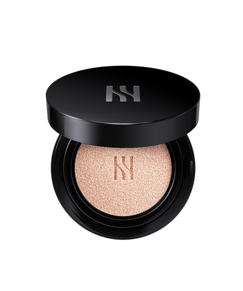 HERA（ヘラ）の「ブラック クッション ファンデーション（ファンデーション・レディース・21N1 バニラ/23C1 ピンクベージュ/23N1 ベージュ/22C1 ライトベージュ/17N1 アイボリー/17C1 ペタルアイボリー/21C1 ローズバニラ/25N1 アンバー・FREE）」の18枚目の写真