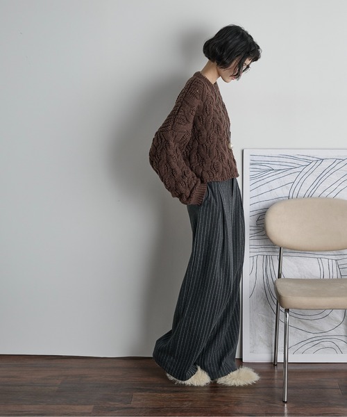 THE YOn（ザヨン）の「ケーブルクロップドニットプルオーバー（ニット/セーター・レディース・オレンジ/チャコール/アイボリー/ブラック/ブラウン/ライトグリーン・FREE）」の21枚目の写真