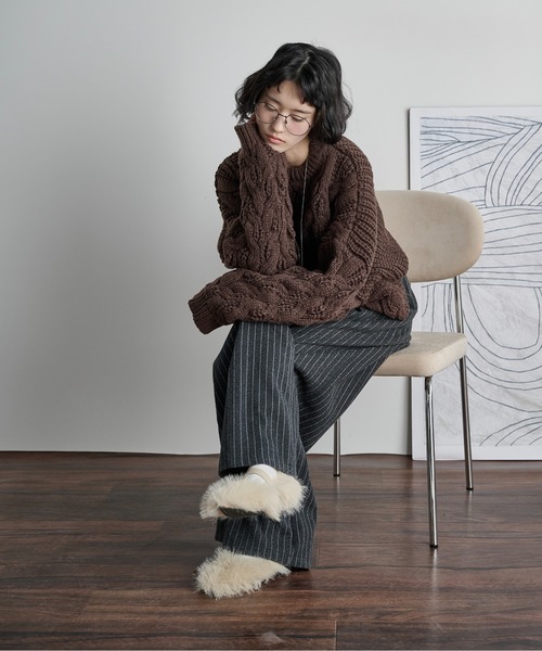 THE YOn（ザヨン）の「ケーブルクロップドニットプルオーバー（ニット/セーター・レディース・オレンジ/チャコール/アイボリー/ブラック/ブラウン/ライトグリーン・FREE）」の22枚目の写真