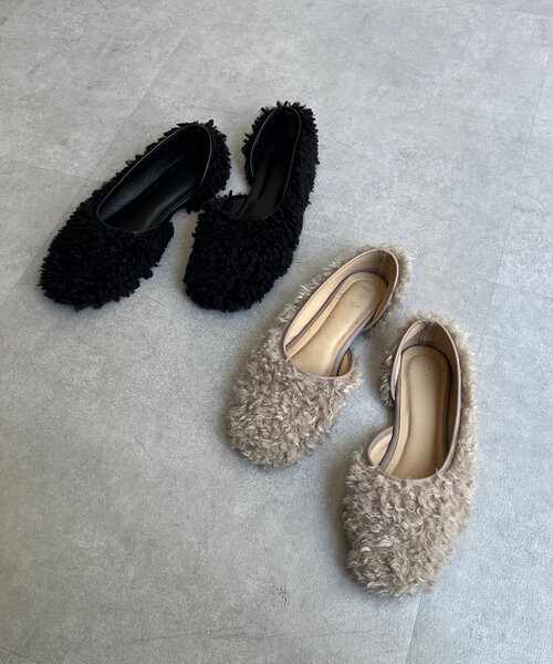 DouDou（ドゥドゥ）の「サイドオープンボアパンプス（バレエシューズ・レディース・ベージュ/ブラック・SMALL/LARGE/MEDIUM）」の7枚目の写真