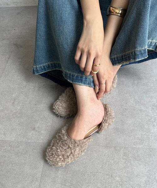 DouDou（ドゥドゥ）の「サイドオープンボアパンプス（バレエシューズ・レディース・ベージュ/ブラック・SMALL/LARGE/MEDIUM）」の9枚目の写真