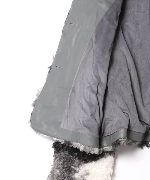SANSeLF(サンセルフ)の「マーブルノーカラーファーコート【SANSeLF】sanw24a032(その他アウター・レディース・ブラウン/ブラック・FREE)」の22枚目の写真