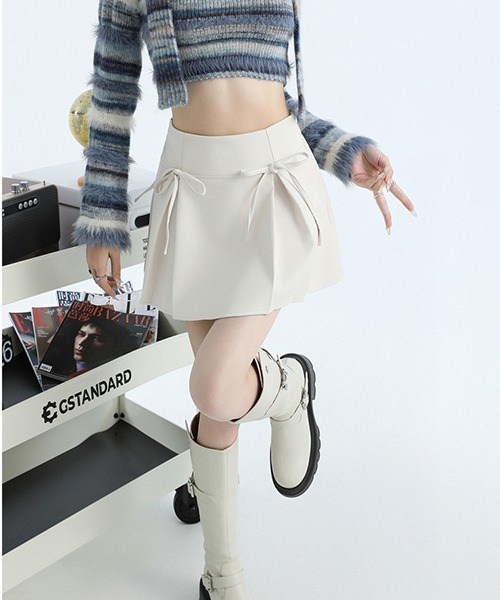 gossip!ロサンゼルス(ゴシップロサンゼルス)の「リボンタック合成皮革ミニスカート(スカート・レディース・ブラック/オフホワイト/ブラウン・S/M/L)」の11枚目の写真