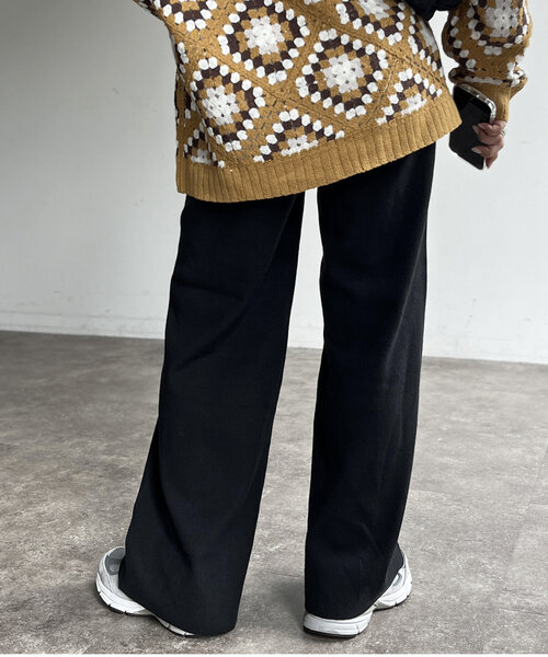 CPCM(シーピーシーエム)の「【マイナス3キロ見え!】リブニットイージーパンツ(その他パンツ・レディース・レッド/ブラウン/グリーン/アイボリー/ブラック/マスタード/グレー・SMALL/MEDIUM)」の18枚目の写真