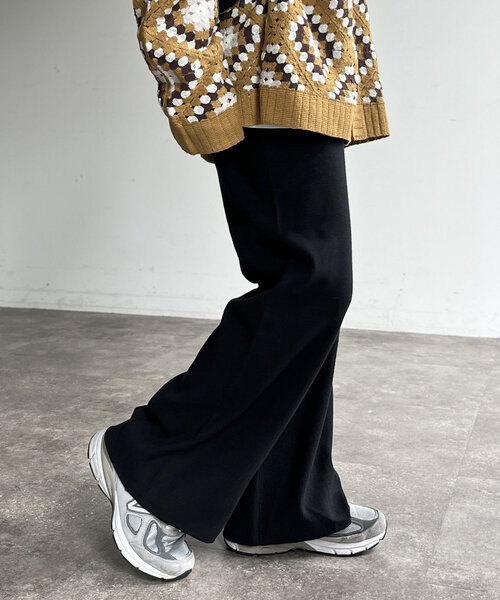 CPCM(シーピーシーエム)の「【マイナス3キロ見え!】リブニットイージーパンツ(その他パンツ・レディース・レッド/ブラウン/グリーン/アイボリー/ブラック/マスタード/グレー・SMALL/MEDIUM)」の19枚目の写真