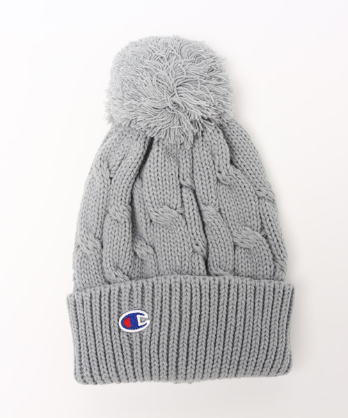 Champion(チャンピオン)の「ユニセックス チャンピオン アクリル ポンポンビーニー Champion ACRYL PONPON BEANIE CAP CP150419(ニットキャップ/ビーニー・レディース・オフホワイト/ブラック/グレー/ブラウン/ベージュ/レッド/バーガンディー/ネイビー・ONE SIZE)」の3枚目の写真