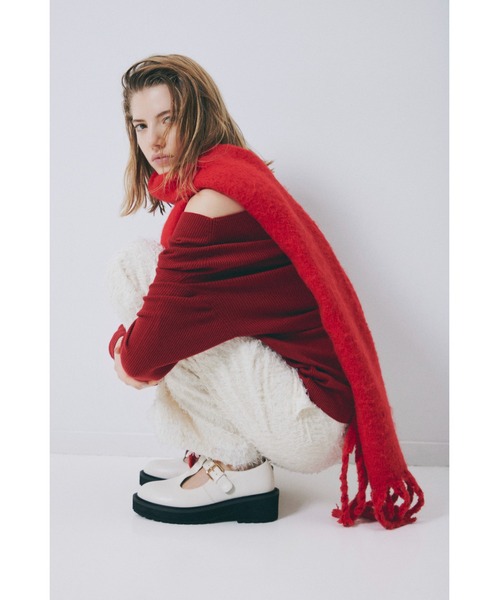 Mila Owen（ミラオーウェン）の「ツイストフリンジストール（ストール/ショール・レディース・チェック/レッド/アイボリー・FREE）」の4枚目の写真