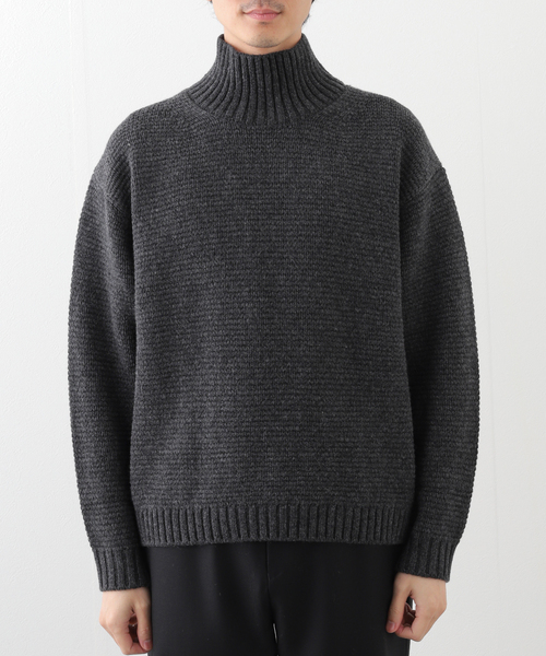 ATON(エイトン)の「ATON(エイトン) LAMBS WOOL HIGHNECK SWEATER KRAGCW0403(ニット/セーター・メンズ・チャコールグレー/ライトグレー・4/6)」の9枚目の写真