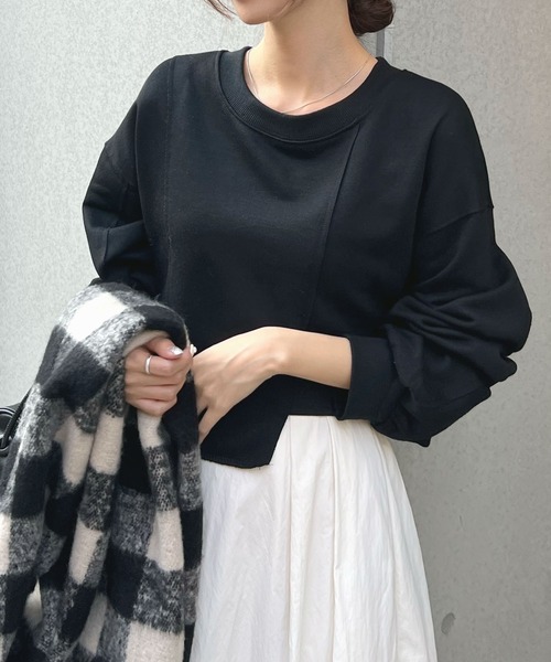 ABYS（アビス）の「【新色追加】リメイク風裏毛スウェットプルオーバー（スウェット・レディース・グレー/アイボリー/レッド/ブラック・FREE）」の2枚目の写真