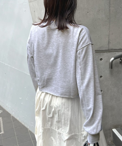 ABYS（アビス）の「【新色追加】リメイク風裏毛スウェットプルオーバー（スウェット・レディース・グレー/アイボリー/レッド/ブラック・FREE）」の18枚目の写真