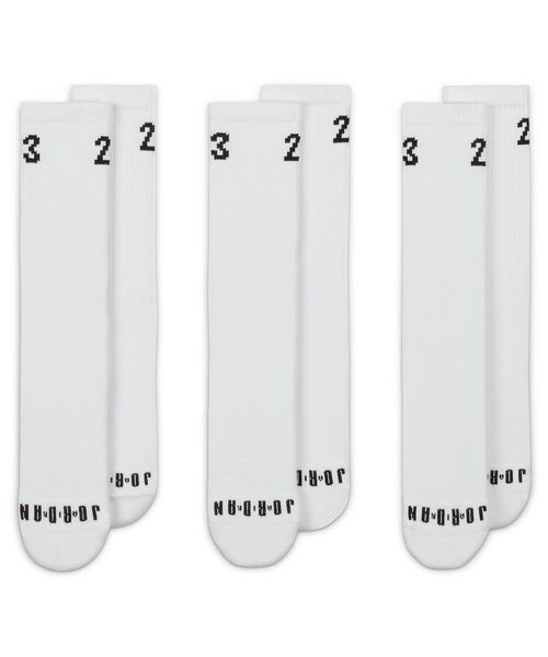 JORDAN BRAND（ジョーダンブランド）の「ジョーダン エッセンシャル クルー ソックス (3足) / Jordan Essentials Crew Socks (3 Pairs) DA5718-100 White（ソックス/靴下・メンズ・ホワイト・25-27）」の4枚目の写真