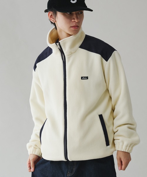 Adoon plain(アドーンプレーン)の「STAND NECK SUEDE LOOK FLEECE BLOUSON / スタンドネックスエード調フリースブルゾン(ブルゾン・メンズ・ブラック/アイボリー・MEDIUM/LARGE)」の3枚目の写真