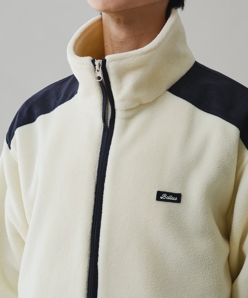 Adoon plain(アドーンプレーン)の「STAND NECK SUEDE LOOK FLEECE BLOUSON / スタンドネックスエード調フリースブルゾン(ブルゾン・メンズ・ブラック/アイボリー・MEDIUM/LARGE)」の7枚目の写真