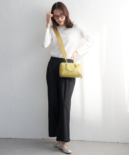 ikka（イッカ）の「三角テレコクルーネックプルオーバー（Tシャツ/カットソー・レディース・グリーン/その他1/オフホワイト/ダークベージュ/ネイビー・L/M/S）」の6枚目の写真