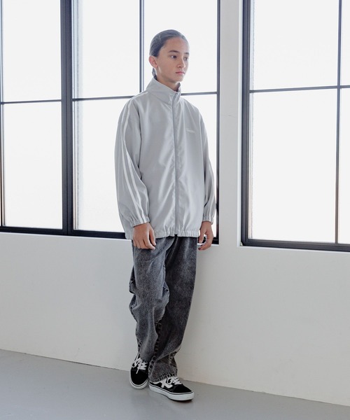 GLOBAL WORK(グローバルワーク)の「サマラクシェフデニムパンツ/234582(デニムパンツ・キッズ・ブラック系その他/ブルー系その他・160cm/140cm/130cm/170cm/150cm)」の11枚目の写真