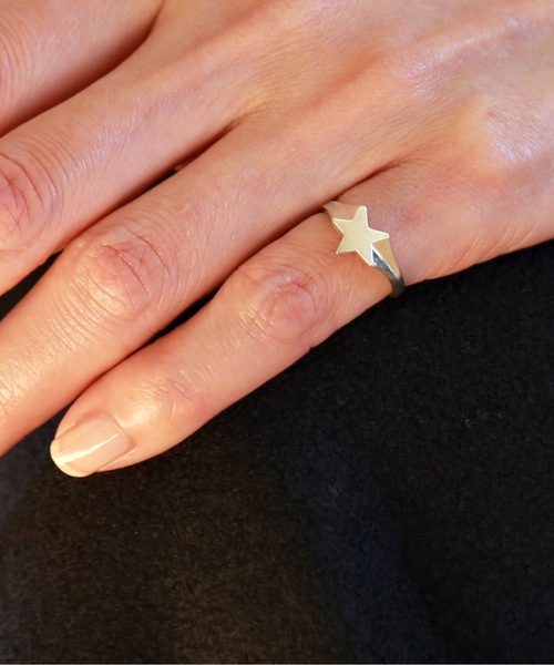 vv(ヴィヴィ)の「vv.jewelry / 星シルバーリング(リング・レディース・シルバー・9号/3号/11号/5号/7号/10号/12号/6号/8号/13号/4号/1号/2号)」の3枚目の写真