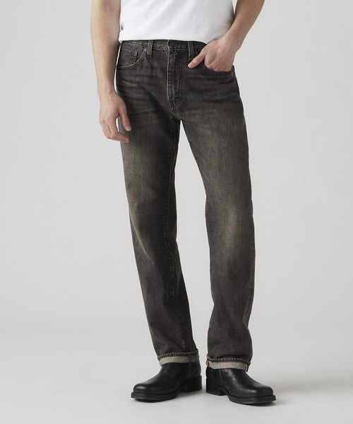 Levi's(リーバイス)の「Levi's/リーバイス 505(TM) ジーンズ レギュラーフィット(デニムパンツ・メンズ・ブラック・W28 L32/W29 L32/W30 L32/W31 L32/W32 L32/W33 L32/W34 L32/W36 L32)」の1枚目の写真