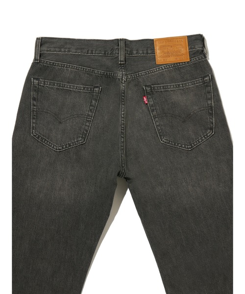 Levi's(リーバイス)の「Levi's/リーバイス 505(TM) ジーンズ レギュラーフィット(デニムパンツ・メンズ・ブラック・W28 L32/W29 L32/W30 L32/W31 L32/W32 L32/W33 L32/W34 L32/W36 L32)」の7枚目の写真