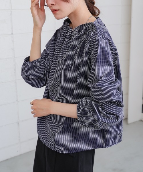 Bab(バブ)の「ストライプロープネックブラウス(シャツ/ブラウス・レディース・オフホワイト/ネイビー・M)」の10枚目の写真