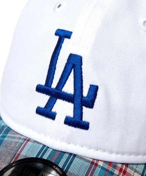 NEW ERA(ニューエラ)の「NEW ERA 920 PATCHWORK / ニューエラ(キャップ・メンズ・レッド/ホワイト/ネイビー/ブルー・ML)」の21枚目の写真