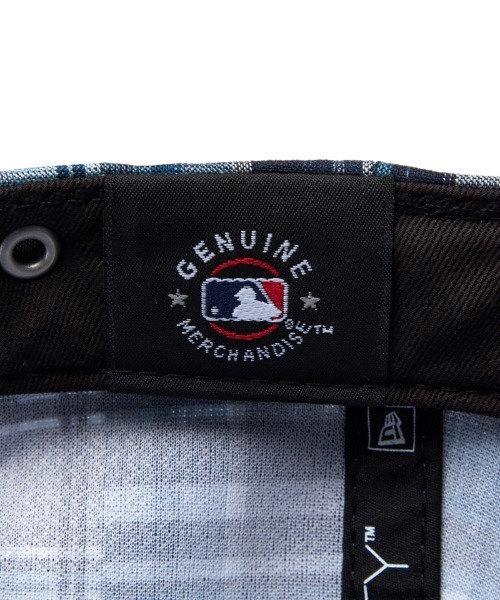 NEW ERA(ニューエラ)の「NEW ERA 920 PATCHWORK / ニューエラ(キャップ・メンズ・レッド/ホワイト/ネイビー/ブルー・ML)」の7枚目の写真