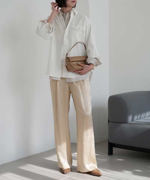 SLOBE IENA（スローブイエナ）の「《WEB/一部店舗限定》SAKOMIYA サテンパンツ（その他パンツ・レディース・アイボリー/ライトグリーン・38/40/36）」の7枚目の写真