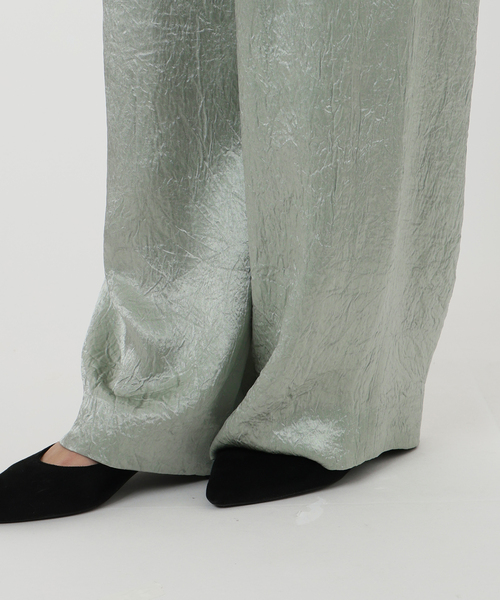SLOBE IENA（スローブイエナ）の「《WEB/一部店舗限定》SAKOMIYA サテンパンツ（その他パンツ・レディース・アイボリー/ライトグリーン・38/40/36）」の4枚目の写真