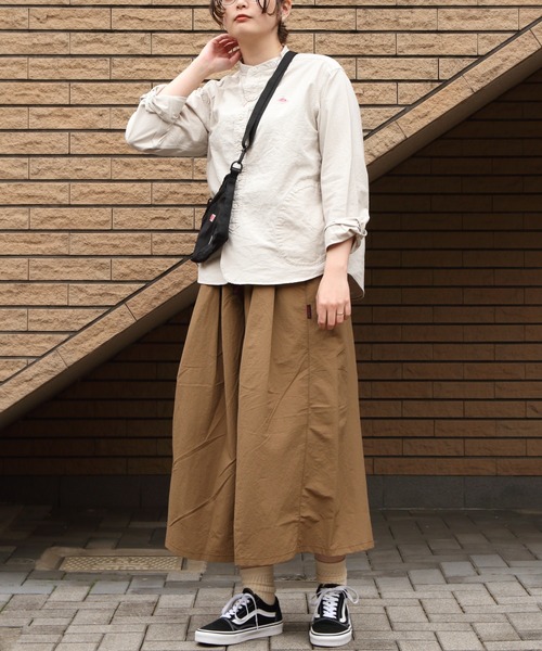 Gramicci(グラミチ)の「GRAMICCI/グラミチ ナイロンフレアパンツ NYLON FLARE PANT G2SW-SK034(その他パンツ・レディース・モカ/サンドグレー/ブラック・M)」の16枚目の写真