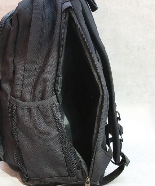 Carhartt(カーハート)の「Carhartt 28Lデュアルコンパートメント(バックパック/リュック・メンズ・ブラック/ブラウン・FREE)」の10枚目の写真