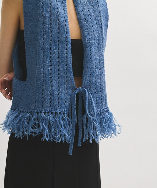 ADAM ET ROPE'（アダムエロペ）の「【WEB限定】フリンジニットジレ（ベスト・レディース・ブラック系その他/ライトグレー/ブルー系その他4・FREE）」の13枚目の写真