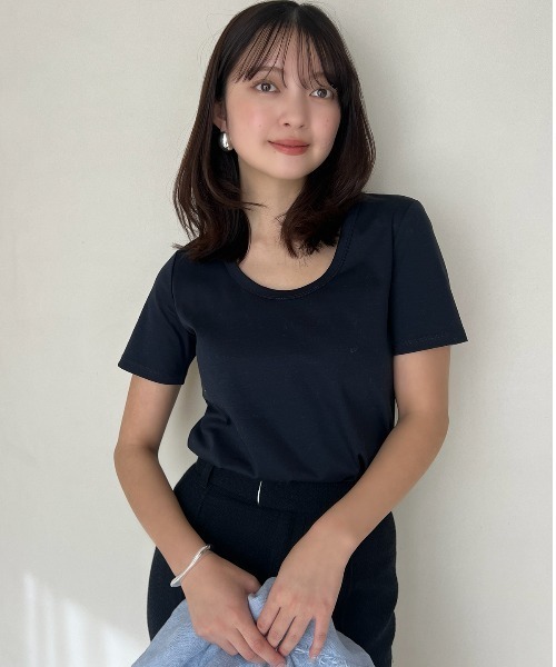 anuans シルクタッチコットンUネックT ブラック anuans tシャツ シルクタッチコットンUネックT レディース