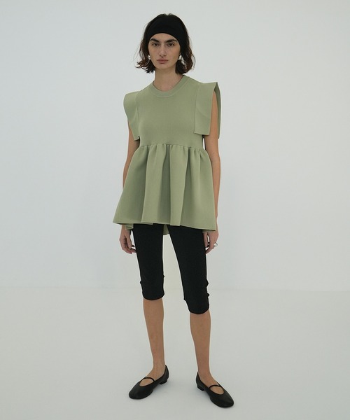 CLANE(クラネ)の「SQUARE SELEEVE GATHER KNIT TOPS(ニット/セーター・レディース・ブラック/グリーン/アイボリー・1/2)」の13枚目の写真