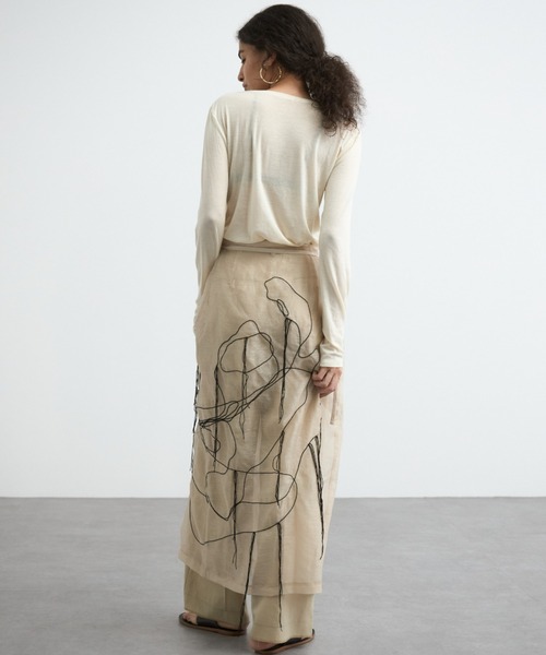 CREDONA（クレドナ）の「ART EMBROIDERY WRAP SKIRT/アートエンブロイダリーラップスカート（スカート・レディース・ベージュ/ブラック・FREE）」の9枚目の写真