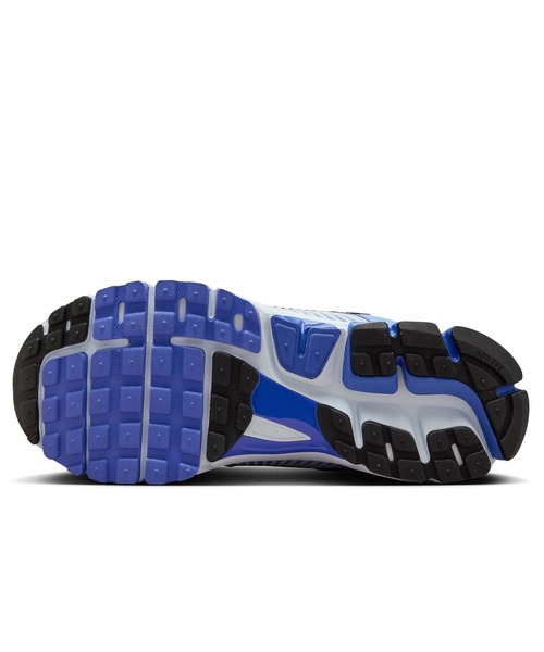 NIKE(ナイキ)の「NIKE WS ZOOM VOMERO 5 FJ2028-400(スニーカー・メンズ・ブルー・24.5cm/24cm/23.5cm)」の4枚目の写真